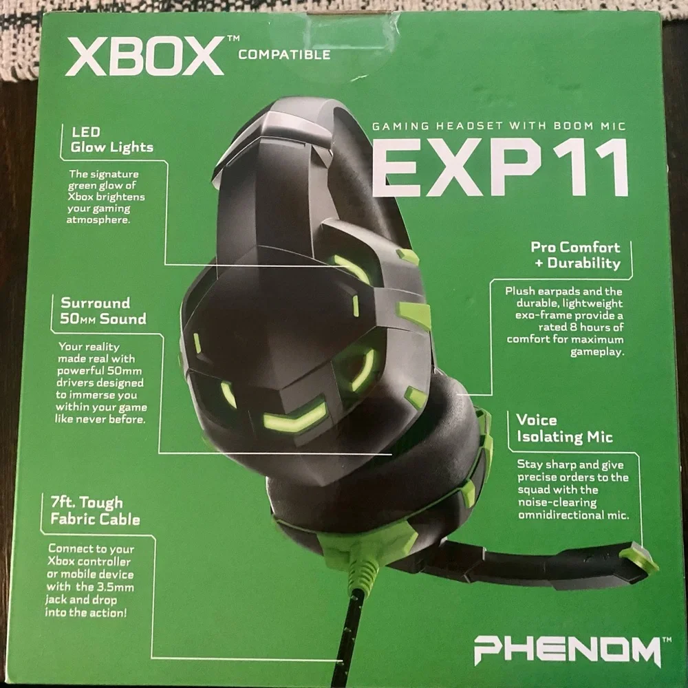 Xbox compatible EXP11 Phenom gaming headset with Mic. New in box